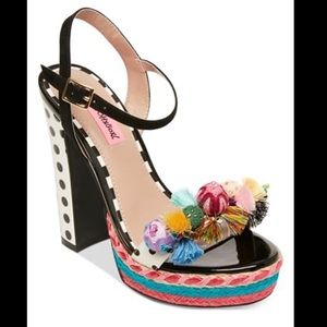 Betsey Johnson Polka Dot Sandals Sz 11